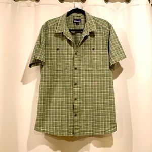 Men’s Patagonia Short-sleeve Button Down Shirt